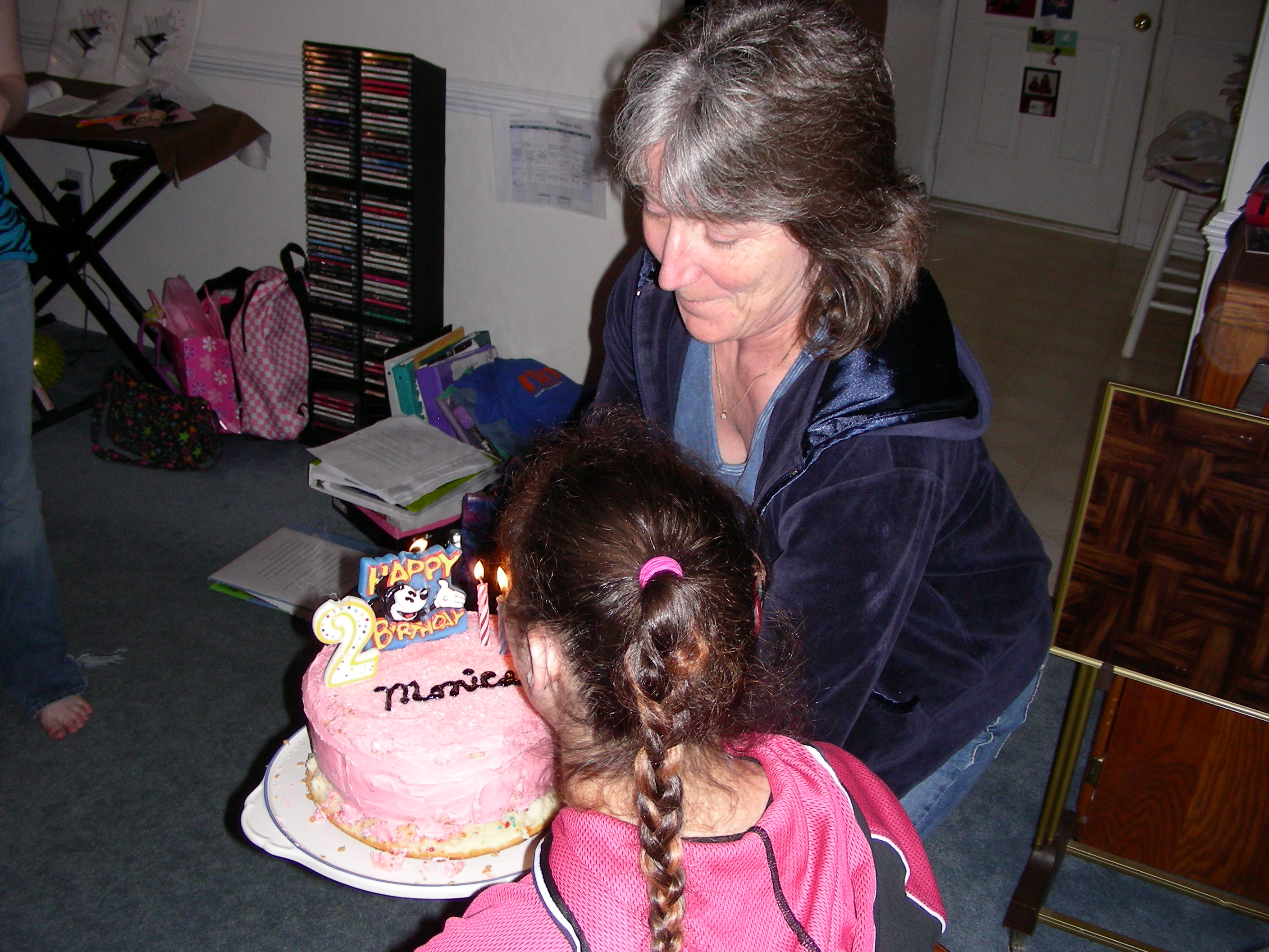 ./2010/Monica's Birthday/DSCN7044.JPG